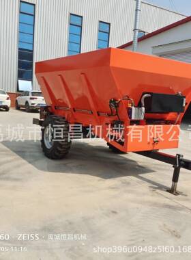 车四LAQ牵后引式轮扬肥抛粪车