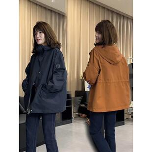 香港风衣女中长款2025秋冬季新款宽松休闲设计感工装连帽夹棉外套