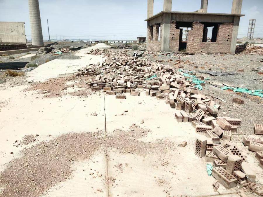 1月6日巴音郭楞矿业公司120万吨/年焦化项目场地多孔砖网络拍卖公告