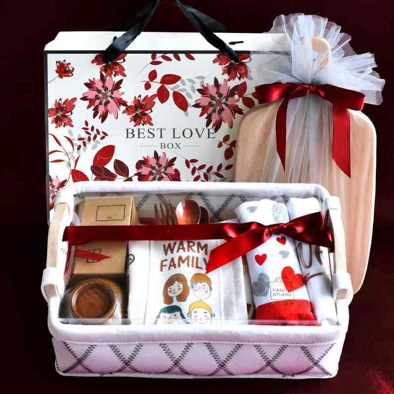 高档结婚物婚迁送新人暖房新礼盒实木碗餐具围裙实礼用搬家乔新居,节庆用品/礼品,创意礼盒/礼品套组,淘宝优惠券,粉丝福利购,淘宝优惠卷