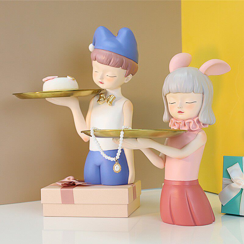 少女托盘摆件进门口玄关钥匙收纳摆饰轻奢家居装饰品创意现代简约