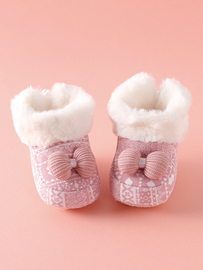 新生婴儿冬季步前靴，01岁加绒加厚保暖棉鞋，小公主防滑软底宝宝鞋