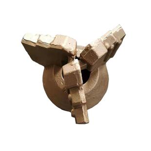8寸牙轮钻头 149.2mm镶齿三牙轮钻头