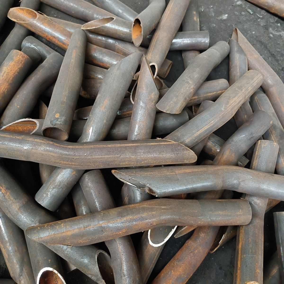 玉米播种机配件加重型防拉弯楼腿配件下肥管