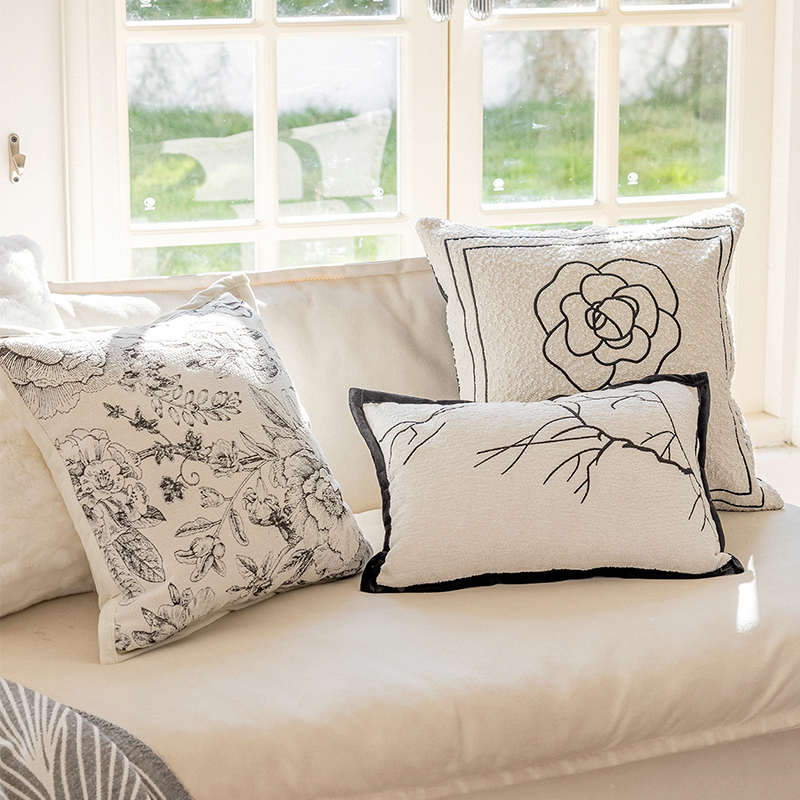 居言尚品中古轻法式沙发靠枕北欧客厅装饰刺绣花朵抱枕套床头靠垫