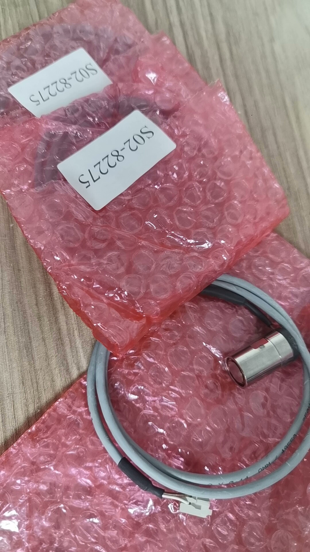 S02-82275  07-L01297