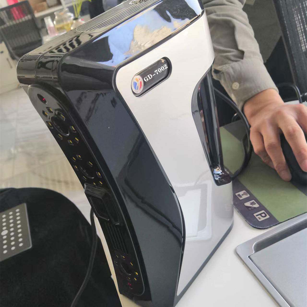 手持式三维扫描仪工业级机黑色3D便携式建模大型汽车人体抄数绘图