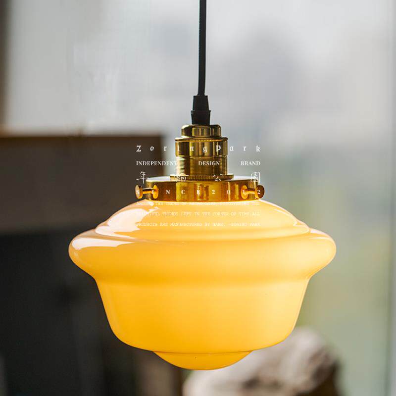 年轮公园ZORINGPARK 宅造店 乳白色玻璃吊灯美式复古卧室吧台餐厅