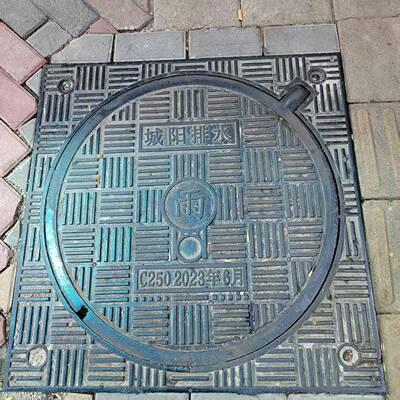 厂家球墨井盖 外方内圆井盖铸铁 方形球墨铸铁井盖