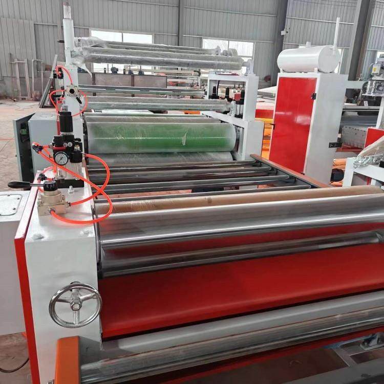 全铝蜂窝镀板锌板贴面1320机高分之膜热烫合机复铝木门PCV贴膜机