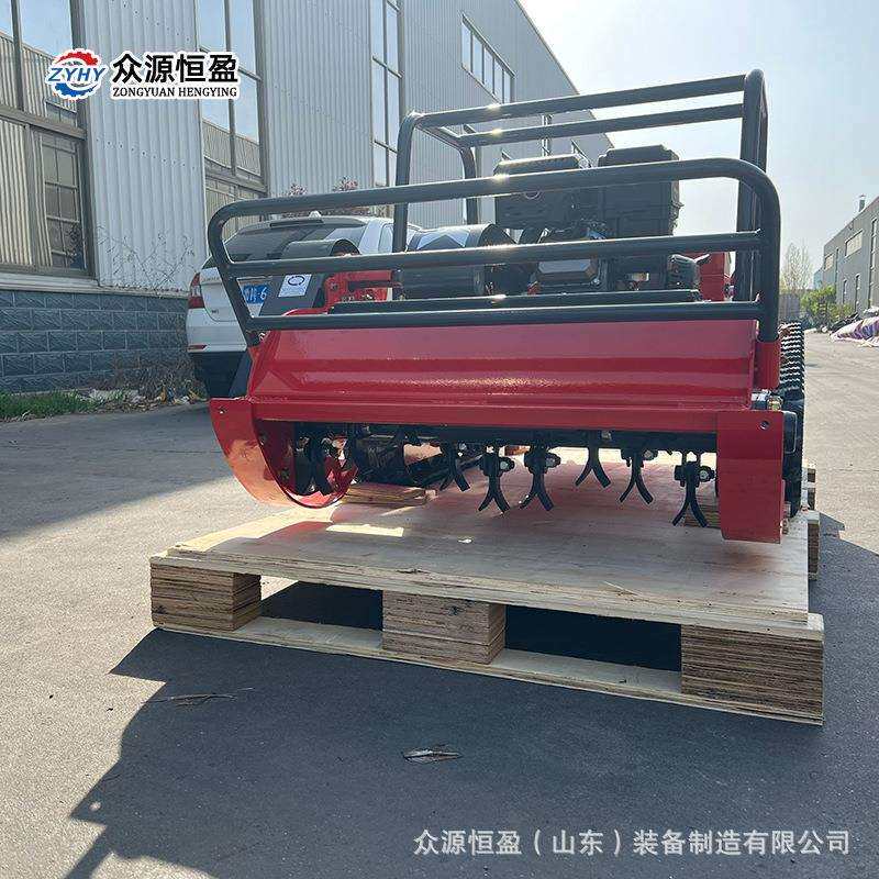 跨境柴油动力自行式遥控履带除草机 小型无人开荒割草机器人