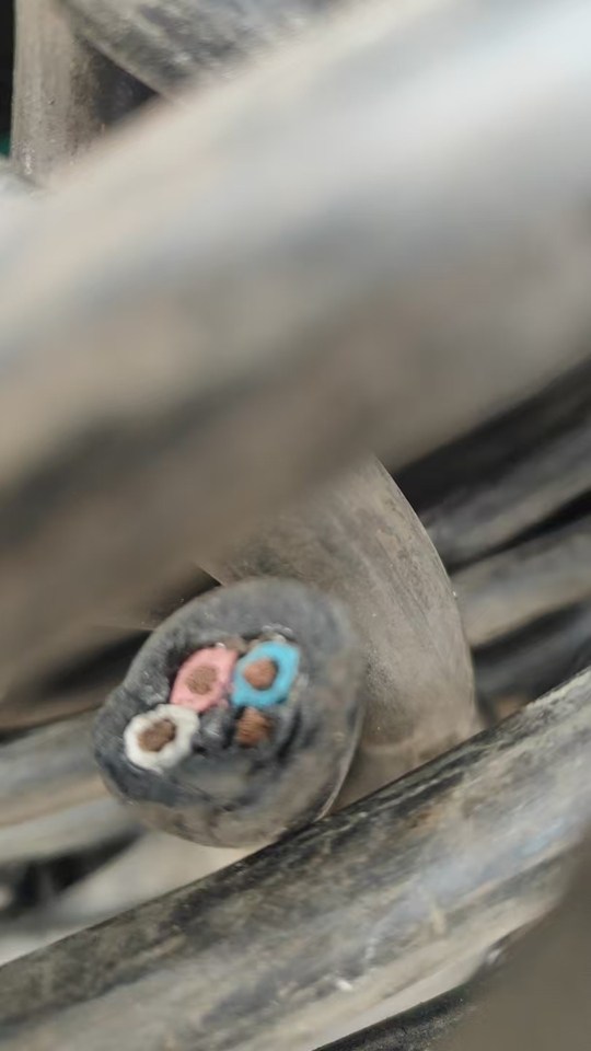 1月13日苏州废旧杂线电缆约4.8吨网络拍卖公告