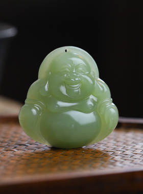 佛引福来！天然保真和田玉弥勒佛挂件吊坠28.13克 大师拍卖