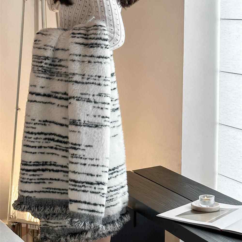 简约轻奢貂绒毛毯柔软亲肤沙发毯加厚午睡办公室盖毯针织提花毯