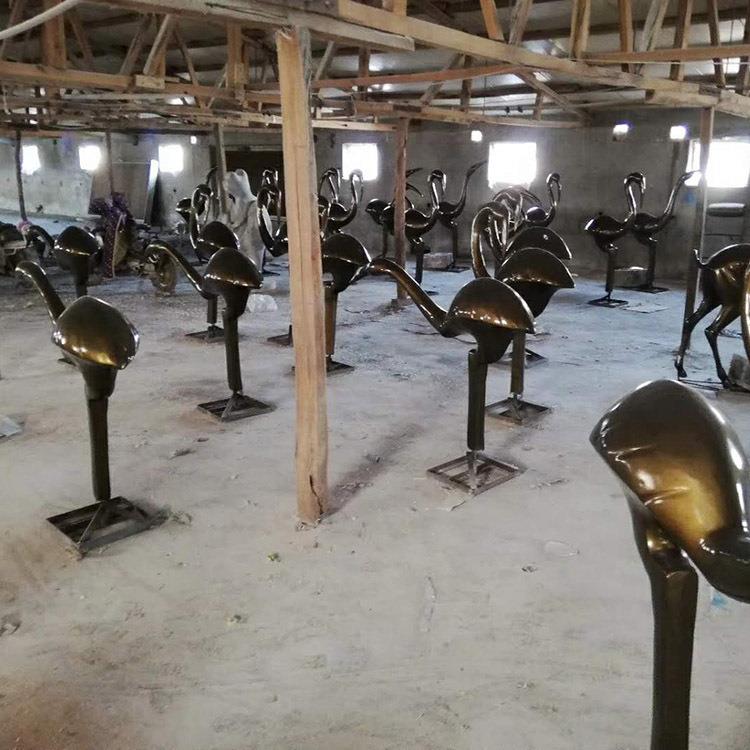 中式仿铜仙鹤模型摆件水池现代庭院园林景观装饰品大型玻璃钢雕塑