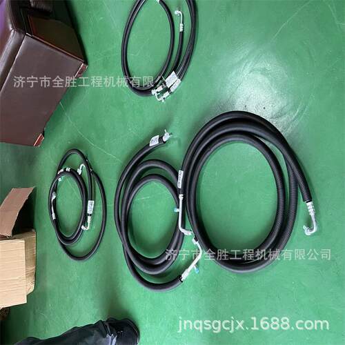 SD32推土机软管07102-20204 DS32推土机履带总成 PT泵 燃油泵