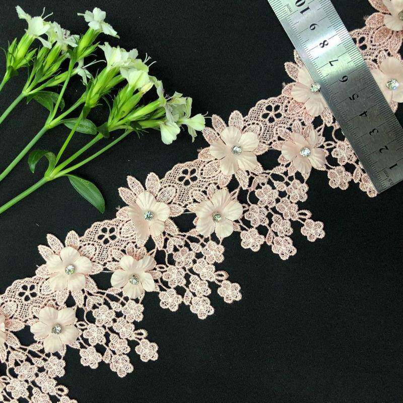 镶钻布艺蕾丝花朵花边辅料 窗帘裙边蕾丝花边 涤纶丝钉珠条码花边