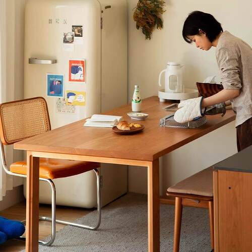 莫比恩北欧实木餐桌日式家用加厚书桌樱桃木电脑大板桌工作台