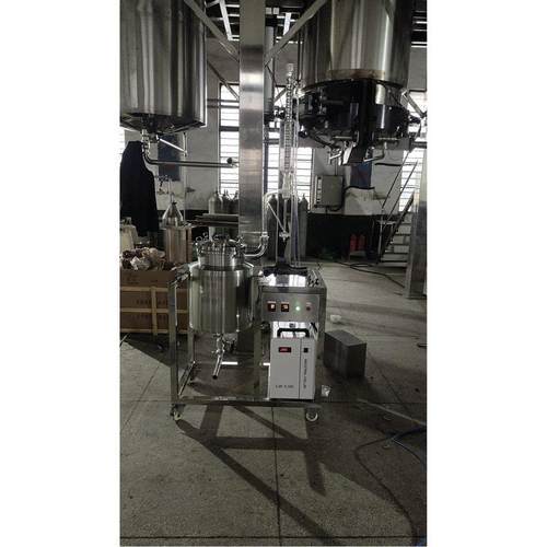 厂家现货25L仝莫乳香沉香精油黄姜挥发油水蒸馏蒸馏提取机组