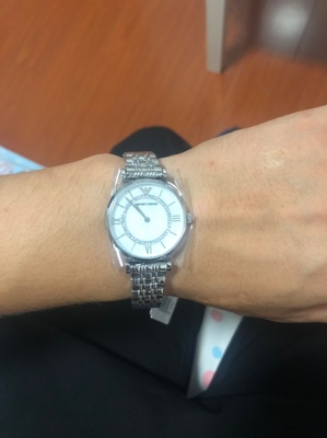 armani阿玛尼手表怎么看真假谁来讲讲看