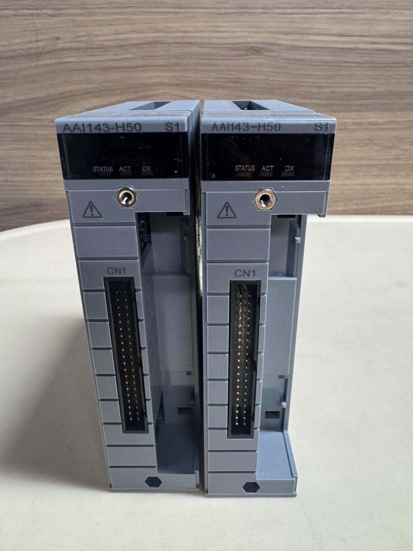 横河AAI143-H50 S1  型号年份如图片  议价