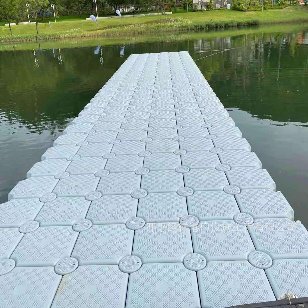 水上游泳池设施水上舞台搭建快艇泊位塑料网箱养殖水上施工平台