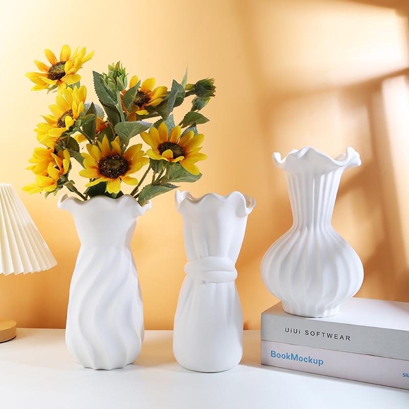 创意素坯白色艺术陶瓷花瓶异形插花干花家居高端摆件装饰品