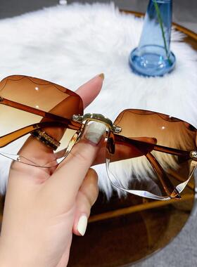 Classic Vintage Square Sunglasses Woman Gradient Mirror Fram