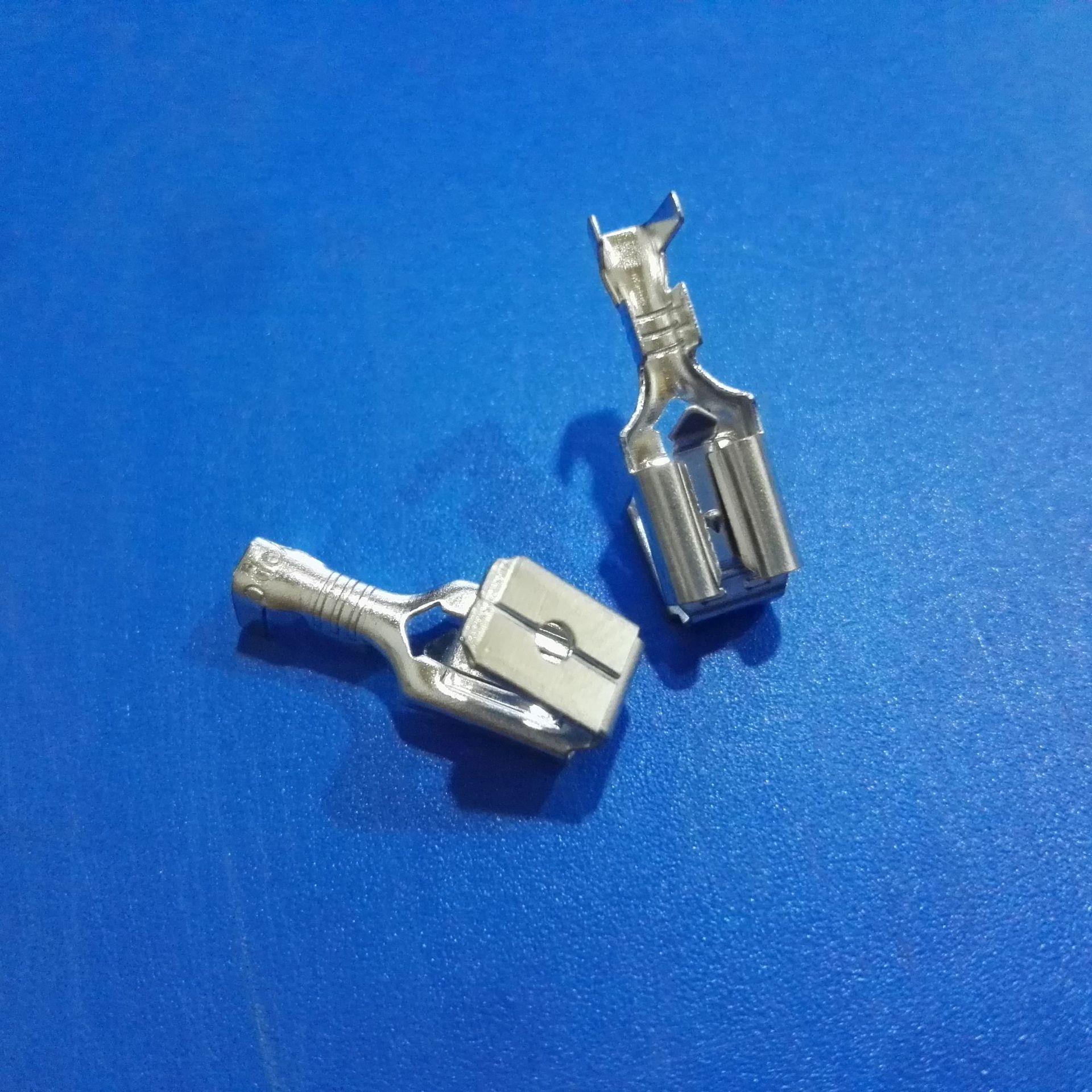 反.OMB插簧带锁肩背接自背端子锁护套插片锁扣汽车连器