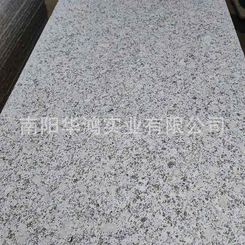 梨花白花岗岩火烧面广场地铺石人行道防滑地板砖随州白麻石板