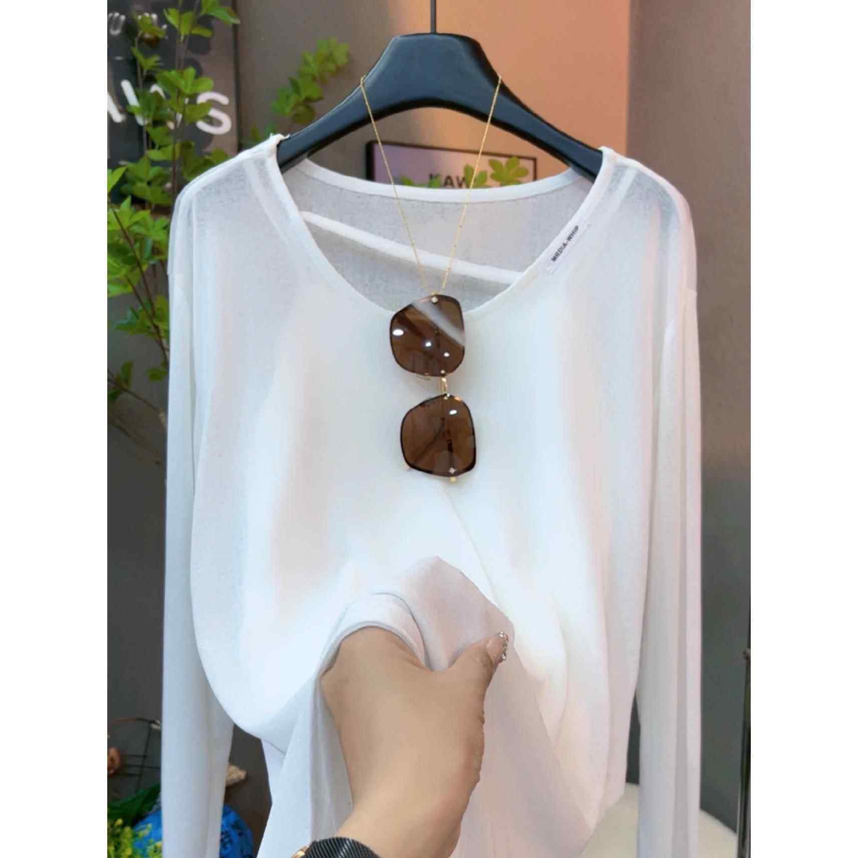 宽松慵懒小心机领衣T恤女洋派开叉长袖百搭显瘦上衣春0118w,女装/女士精品,T恤,淘宝优惠券,粉丝福利购,淘宝优惠卷