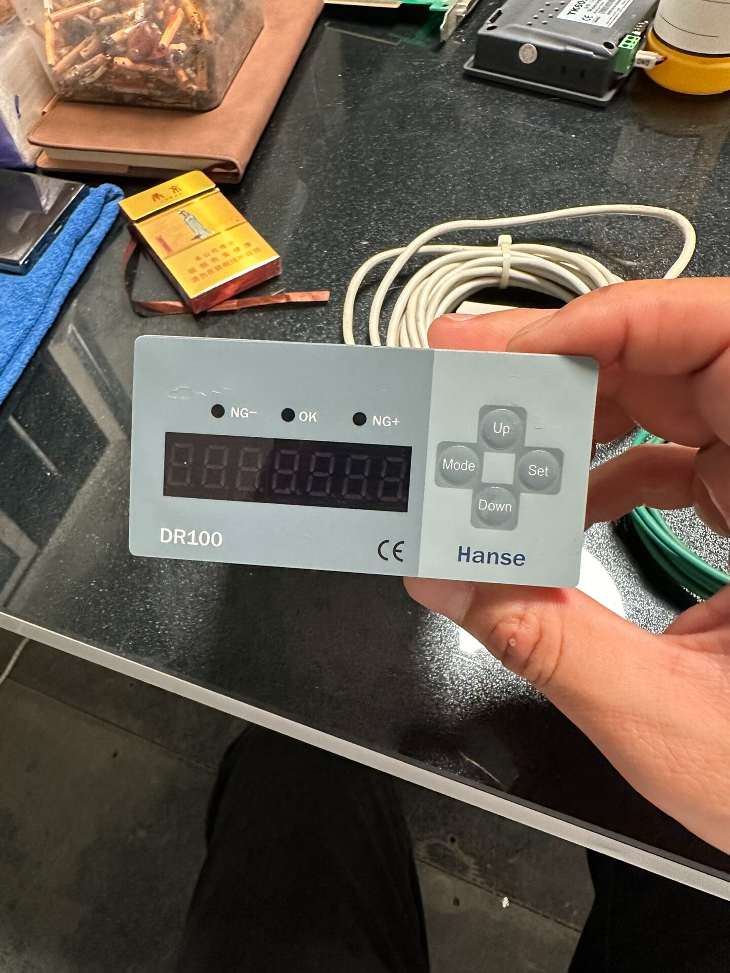 solartron 移位传感器DP10S 实物如图，功能包好