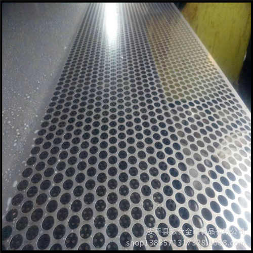 穿孔薄板冲孔网1.0mm厚1.0mm孔径镀锌圆孔网板0.8厚1孔1距现货