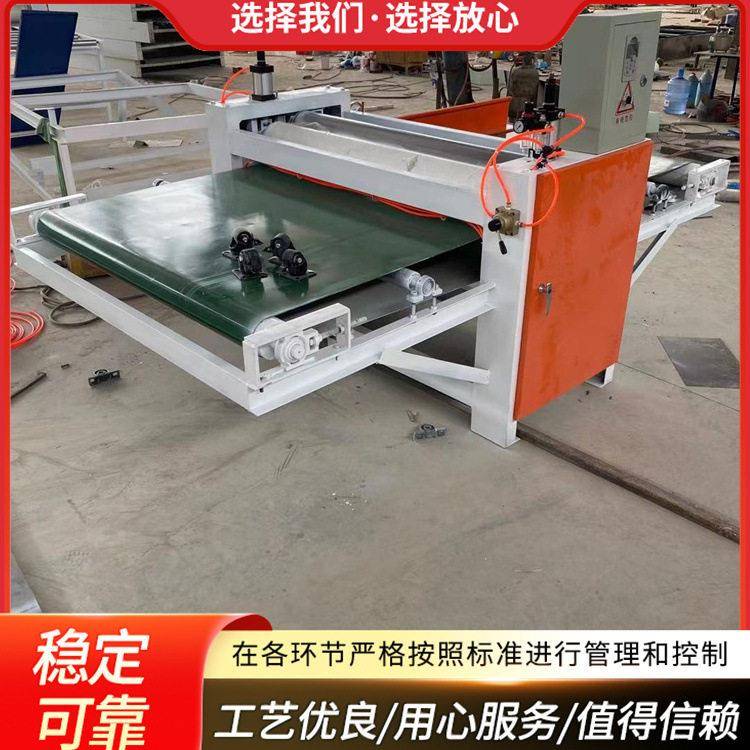 PVC发泡板覆膜过胶机齿轮泵大型全自动密封条面电动封边涂胶机
