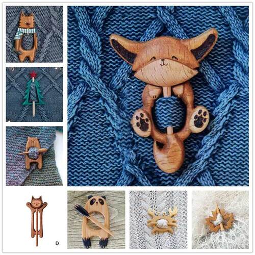 Brooch Pin with Wooden Animal Maple Fox Cat Panda Christmas