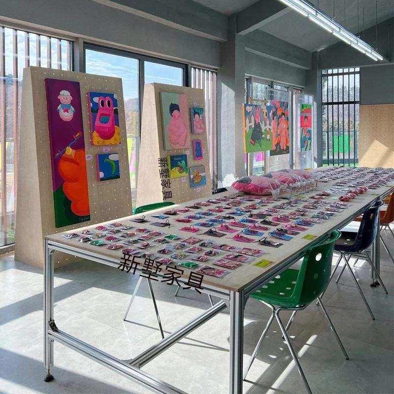 画室中岛台展示桌海洋板铝型材流水台展示架落地式多层桦木陈列架