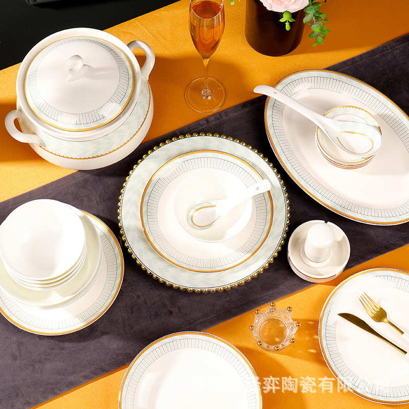 中式 套碗筷套装批发组合餐具家用礼品骨瓷盘子碗陶瓷景德镇碗碟
