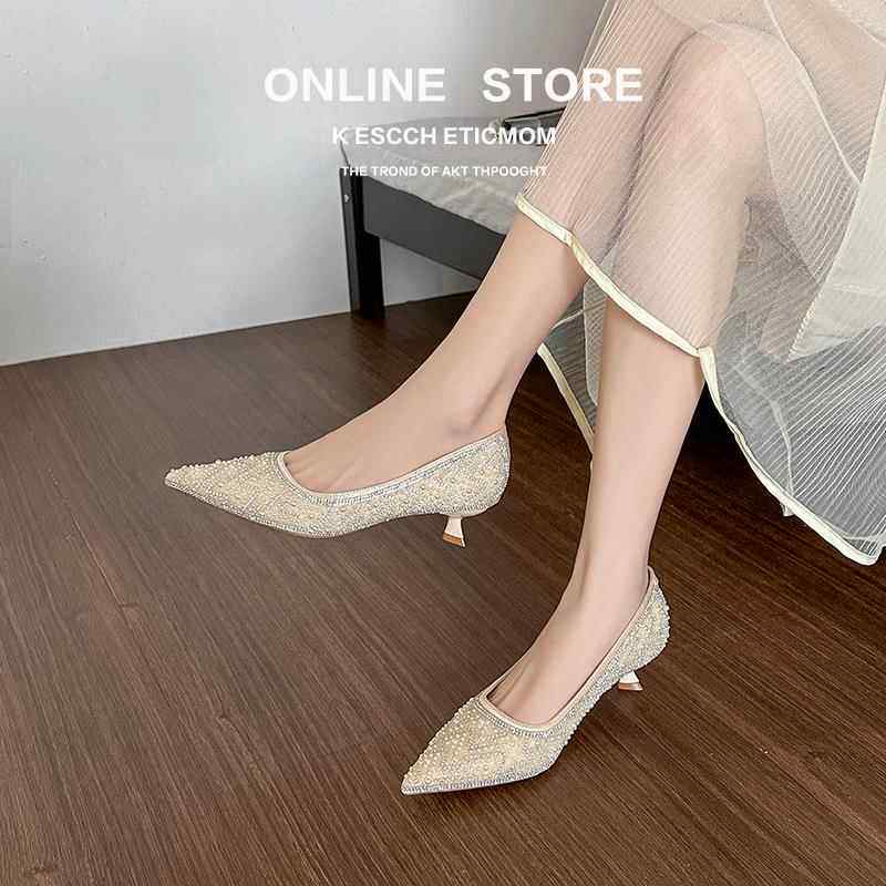 756-20夏季新款尖头细跟高跟鞋2026年法式低跟水钻不累脚单鞋女定