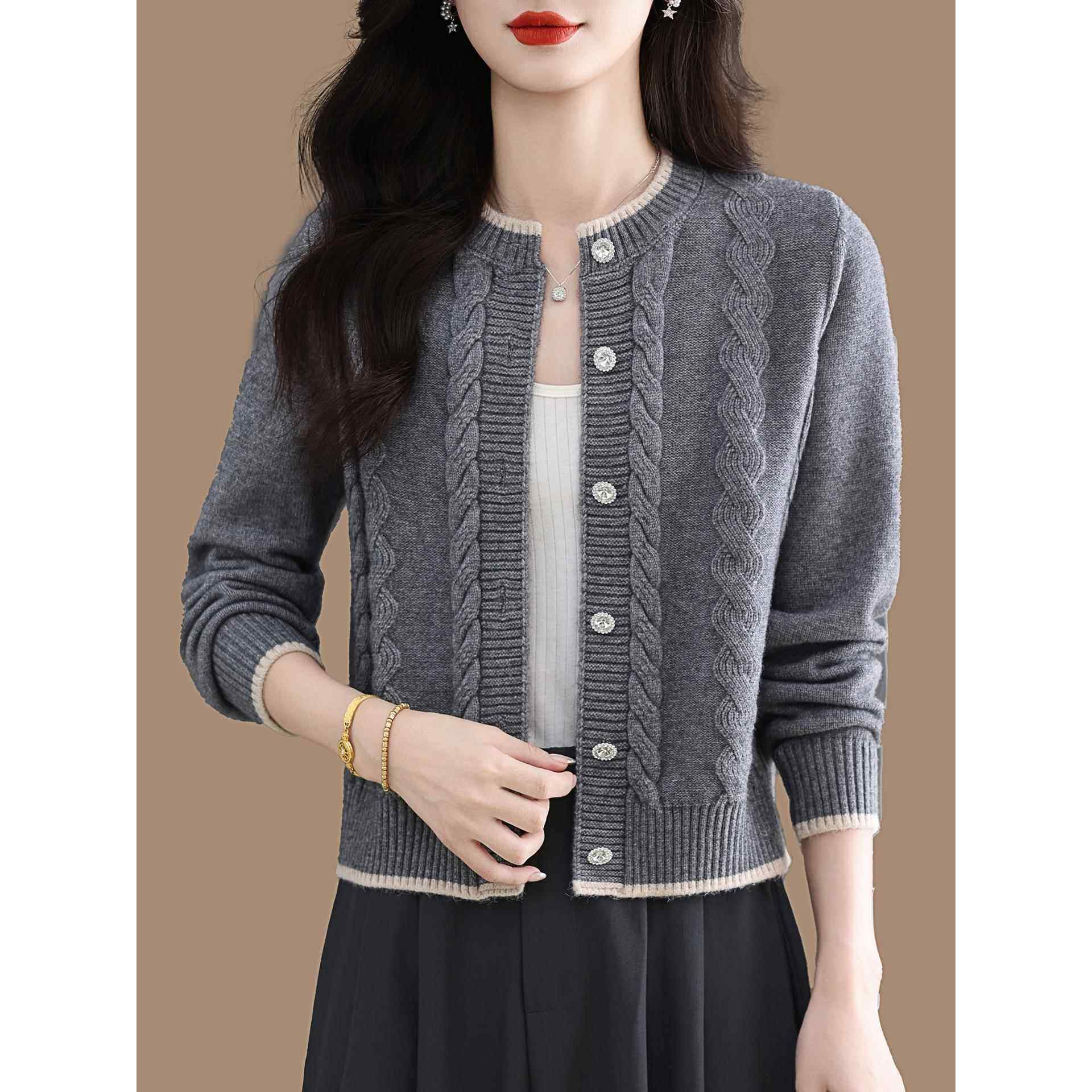 麻花毛衣外套女秋冬短款纽扣外搭上衣羊毛衫洋气高级感针织开衫厚