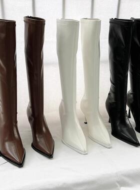 QVU~品牌专柜！秋冬新款气质女靴欧美风尖头百搭后拉链显瘦高筒靴