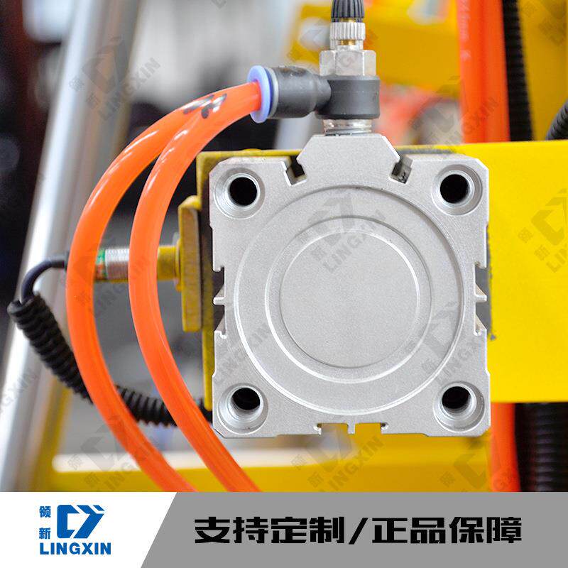 自结皮PU发泡机座椅发泡模架汽车减震垫二组份聚氨酯高压发泡机厂