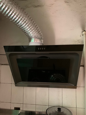 美的J15油烟机怎么样?用后两周不吹不黑讲感受