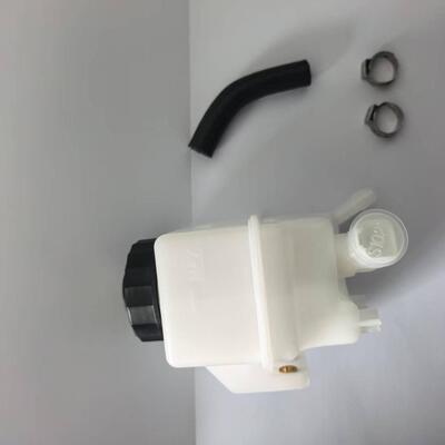 适用斯堪尼亚储液罐刹车离合器油壶油1878943 2825405 2340075
