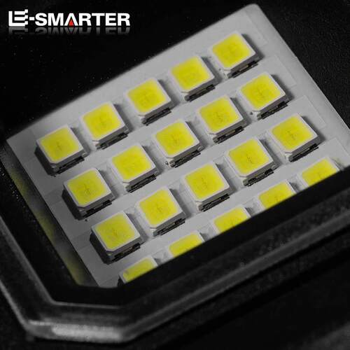 新款直销跨境路灯人体感应户外超亮道路照明灯高续航庭院灯农村路