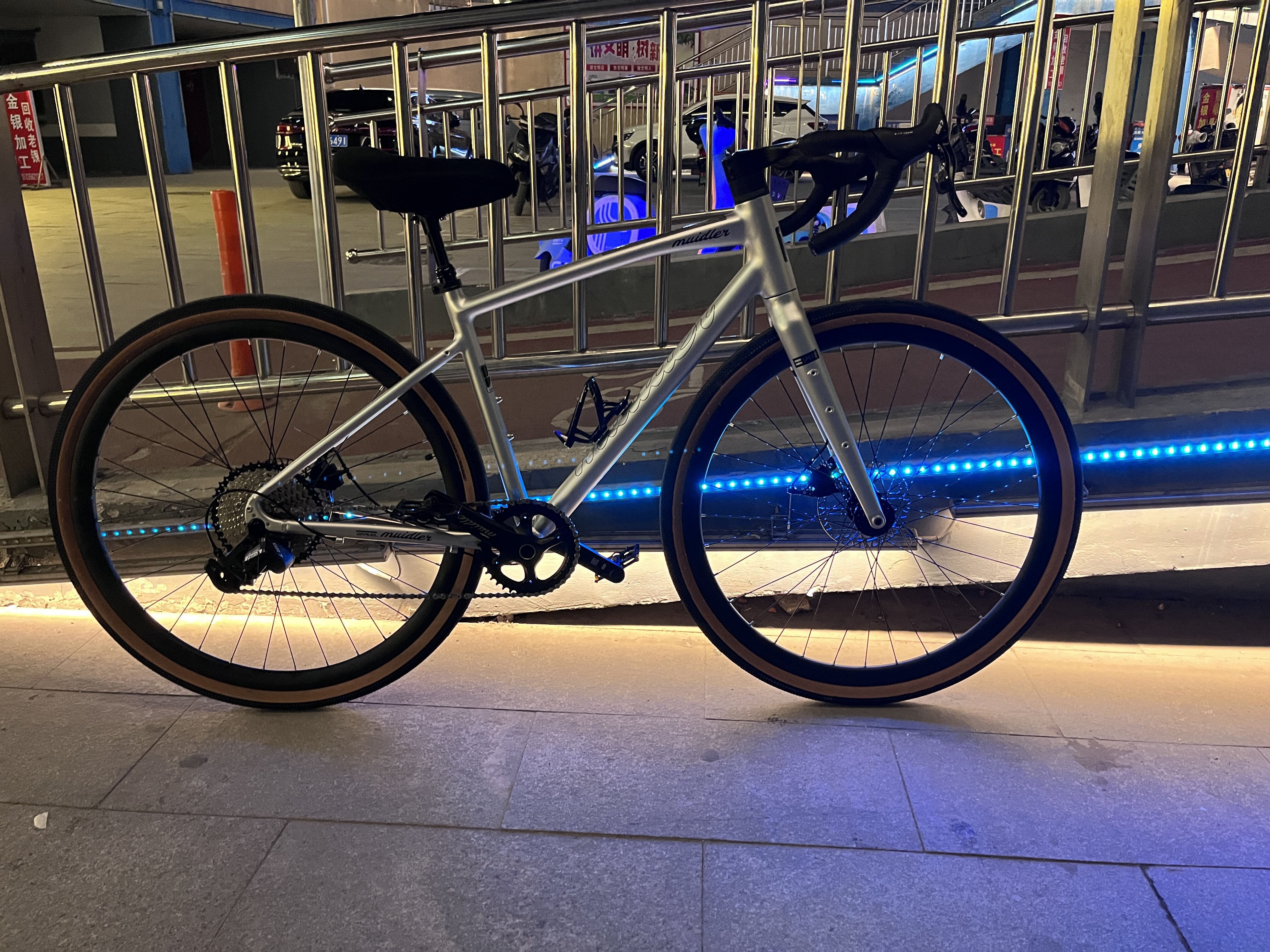 Гравийный велосипед Muidler Tantroth 600 Gravel 1x10 скоростей алюминиевый туринговый photo review