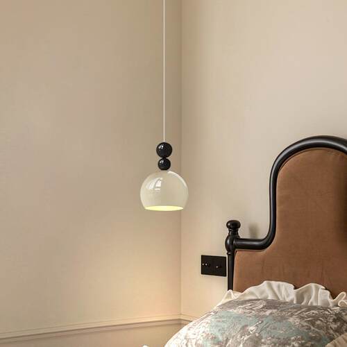 2025年新款奶油风卧室床头吊灯现代简约中古设计师餐厅吧台小吊灯