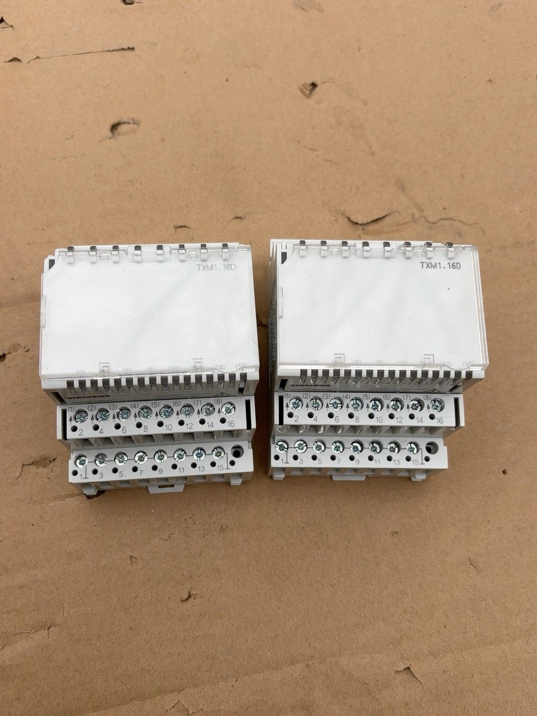 西门子楼宇控制器