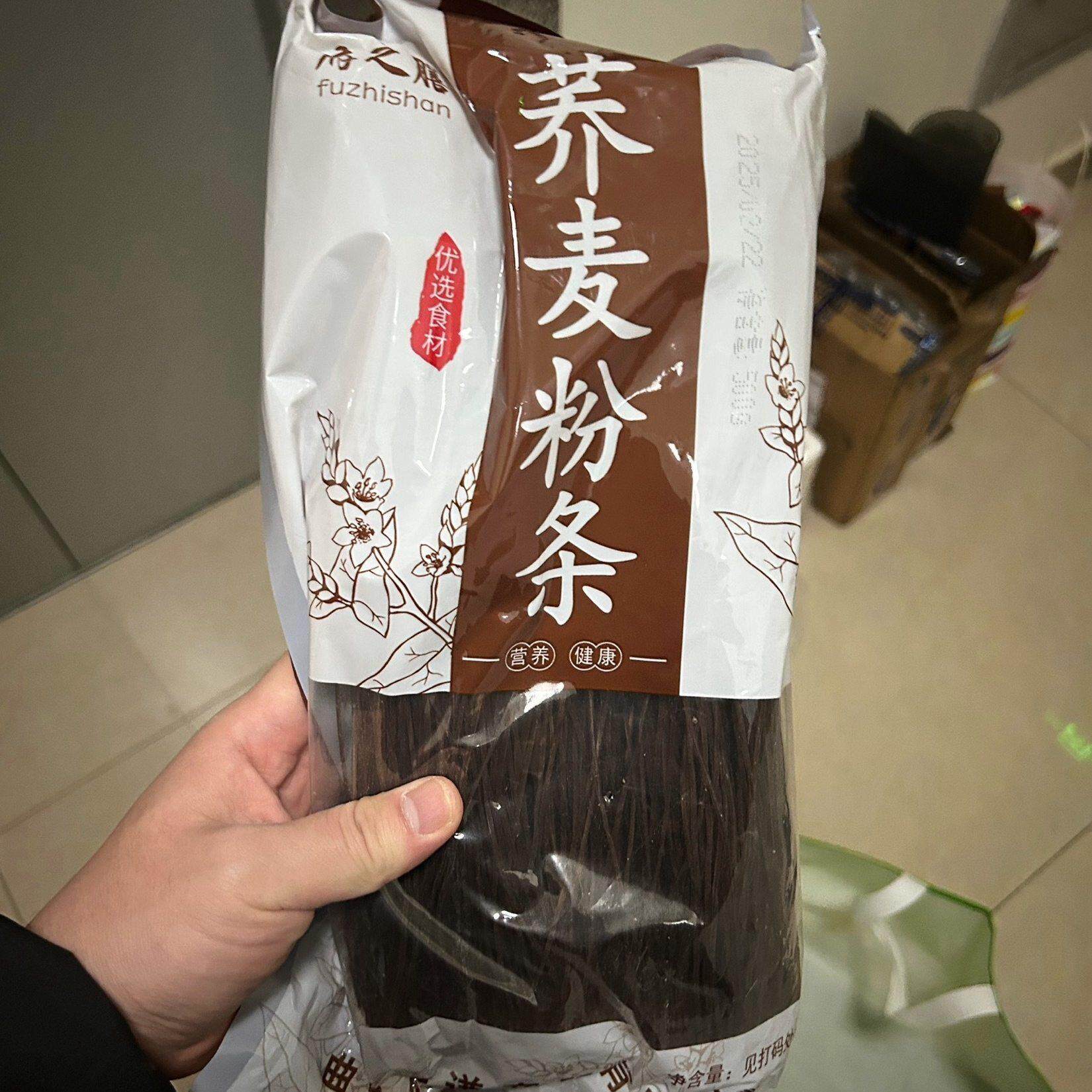 新货荞麦粉条减代餐粗粮低0脂肪肥友红薯宽粉丝面细粉酸辣粉特价
