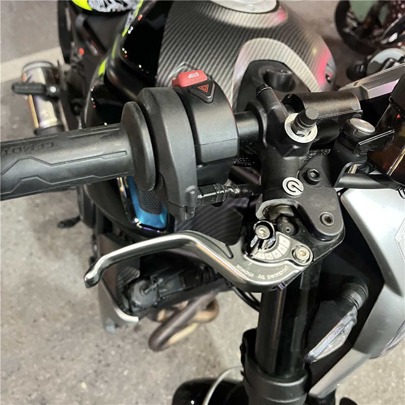 适用春风800MT 700CLX 改装铝合金短款两指竞技刹车离合牛角手把