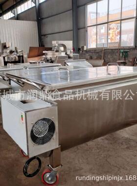润鼎生产火锅底料鱼调料搅拌槽车剁椒搅拌料车酱罐车搅拌均匀